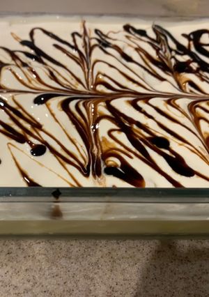 A picture of Bread pudding.