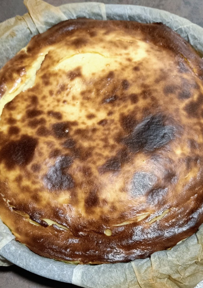 Una foto de Tarta de queso "tipo la viña"