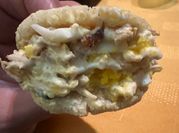 Una foto de arepas de pollo