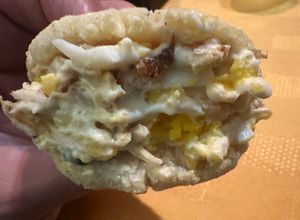 Una foto de Arepas de pollo