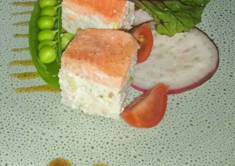 Resep Silken Tofu Steamed with Salmon, Bisa Manjain Lidah