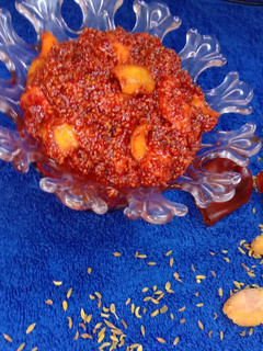 ગોળ કેરી (Gol Keri Recipe In Gujarati) રેસીપી મુખ્ય ફોટો
