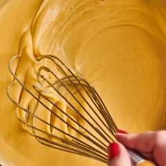 A picture of My no roux cheese sauce.