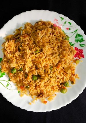 तवा पुलाव (Tawa Pulo recipe in hindi) रेसिपी मुख्य फोटो