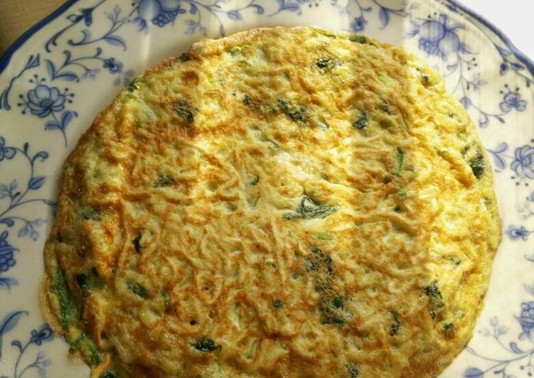 Cara termudah untuk Musim Panas AppetizingMartabak Mie Telur Sehat