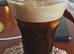 Φωτογραφία της συνταγής Espresso Nescafé azera με μαύρη μπύρα Νήσος 7 μποφόρ