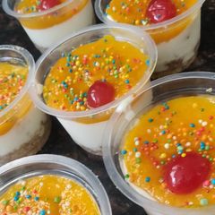 A picture of Mango cheese cake cups.