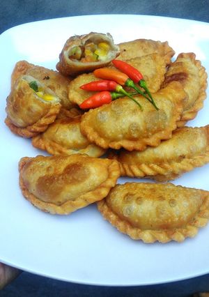Foto resep Pastel Isi Sayur (26)
