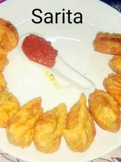 A picture of Veg fried momos In pressure Cooker.