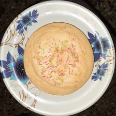 A picture of Vanilla Cooker cake.