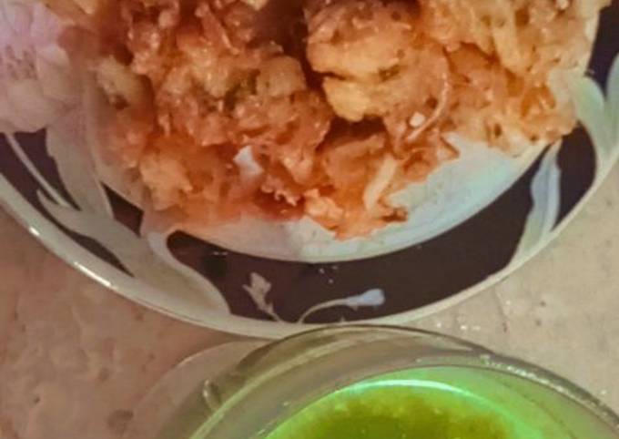 Pakora with Delicious chutney