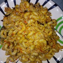 A picture of Rice and macaroon.