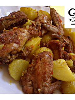 A picture of Peppered Chicken n potato.