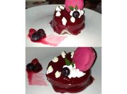 Una foto de macarrón con chocolate