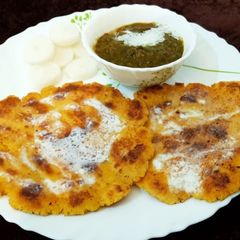 A picture of Makki di Roti te Sarso da saag.
