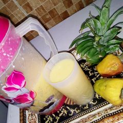 A picture of Cashew and pineapple juice.