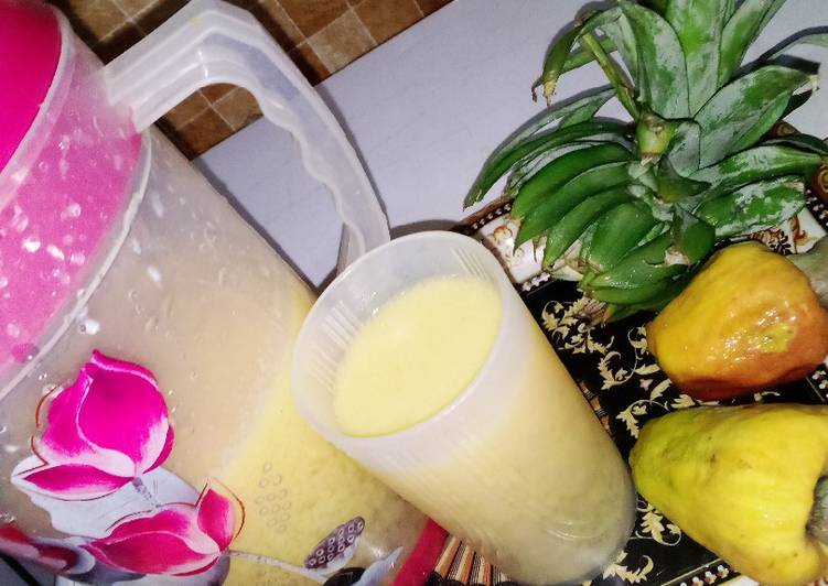 Simple Way to Make Cashew and pineapple juice