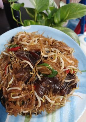 Foto resep Tumis soun tauge dan jamur kuping