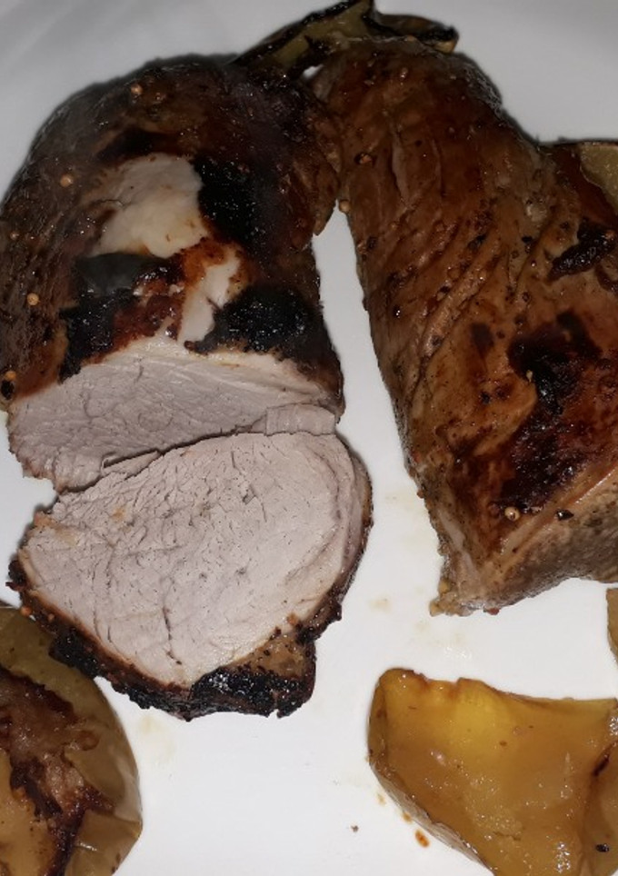 Una foto de Lomo de cerdo asado a la manzana🍏