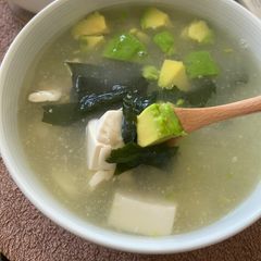A picture of Avocado tofu miso soup.