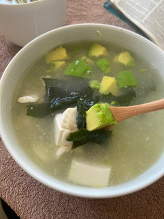 A picture of Avocado tofu miso soup.