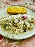 Arroz basmati con cebollín morado