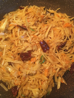 A picture of Aloo(potato) bhaji.