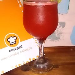 A picture of Watermelon mojito 🍷.