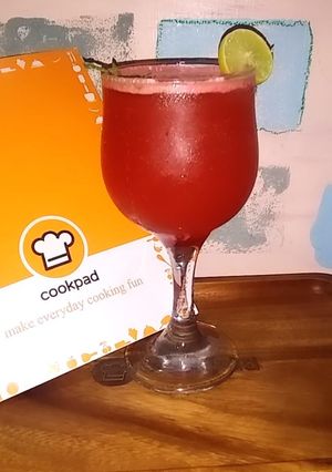 A picture of Watermelon mojito 🍷.