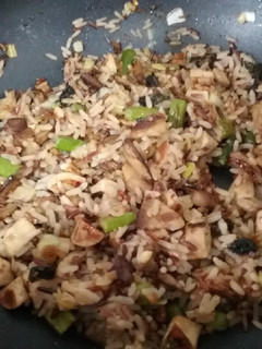 Una foto de Arroz salvaje con setas