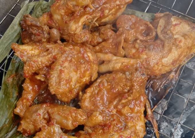 Bagaimana Menyiapkan Ayam bakar ala Batari kitchen, Bisa Manjain Lidah