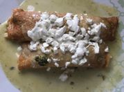 Una foto de crepas de chile