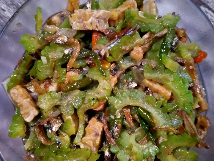 Resep Tumis pare teri yang Lezat Sekali