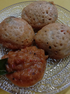 ஓட்ஸ் குழிபணியாரம் செய்முறை முக்கிய புகைப்படம்