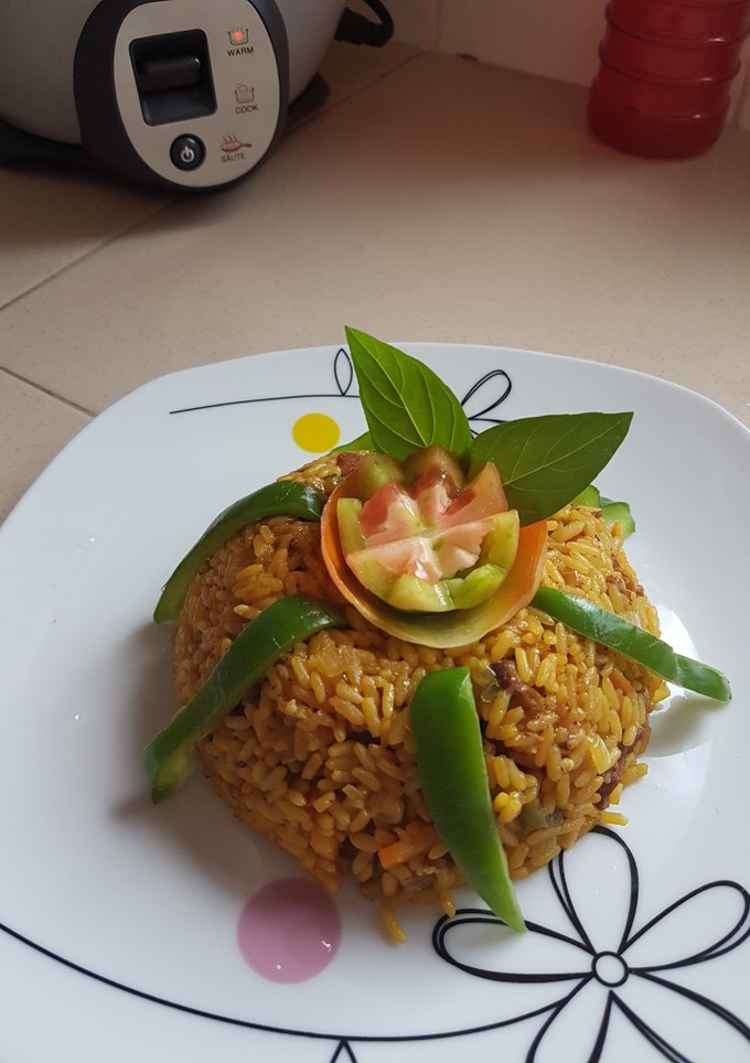 Una foto de Arroz salteado con cerdo