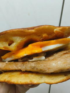 美式熱鬆餅漢堡🥞 的食譜成品照片