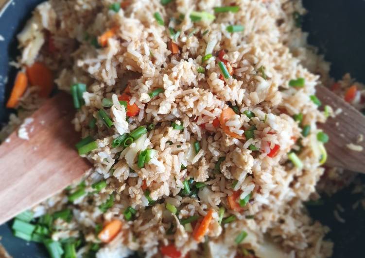 Easiest Way to Prepare Quick Stir fried rice with eggs and vegetables