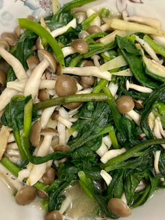 麻油菇炒皇宮菜 的食譜成品照片