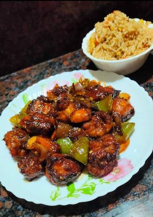 চিলি চিকেন (chilli chicken recipe in Bengali) রেসিপির প্রধান ছবি