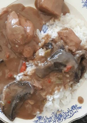 Una foto de Pollo al disco en salsa de hongo