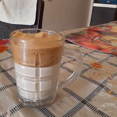 A picture of Cardamon coffee.
