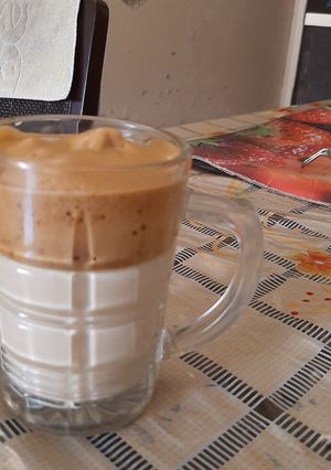 A picture of Cardamon coffee.