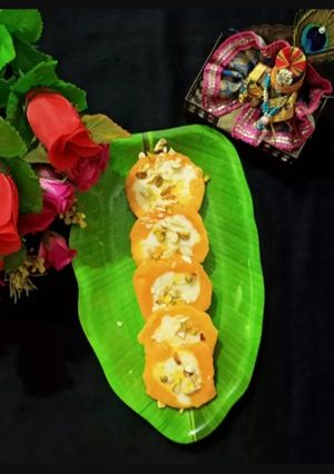A picture of Stuffed Mango Kulfi.