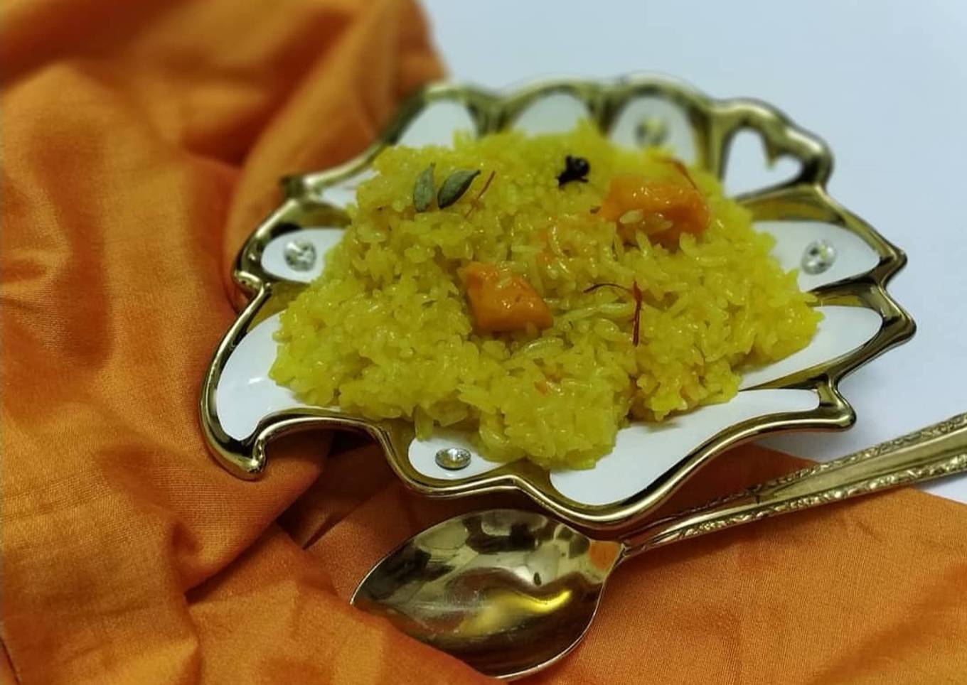 Mango Binach