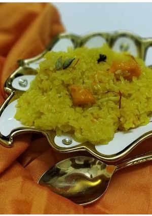 A picture of Mango Binach.