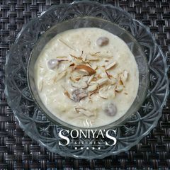 A picture of Kesari kheer.