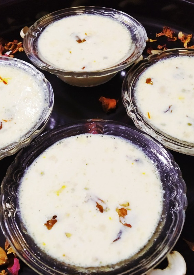 तांदळाची खीर(tandalchi kheer recipe in marathi) रेसिपी चे मुख्य फोटो 