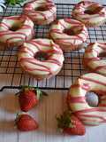 Donuts de fresa y chocolate blanco versión Burpee_vet