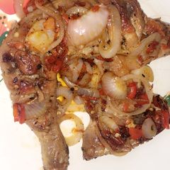 A picture of Grilled chicken with sauce.