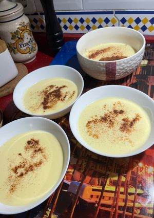 Una foto de Natillas de limón con canela de Thermomix